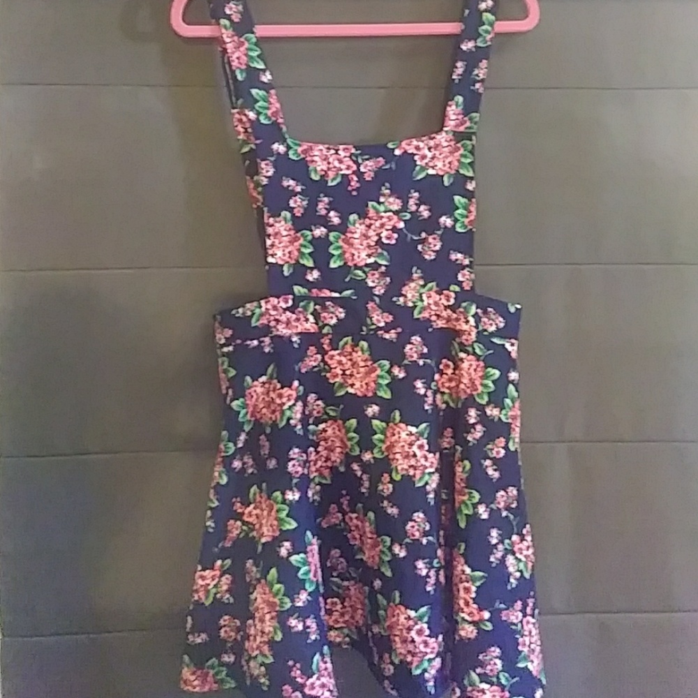 Overall Dress-Vibrant Floral Print